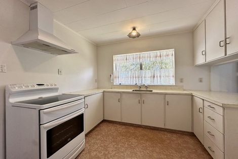 Photo of property in 1/20 Roband Crescent, Brown Owl, Upper Hutt, 5018