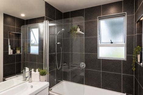 Photo of property in 24 Gordon Street, Mangapapa, Gisborne, 4010