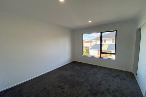 Photo of property in 65a Tiroroa Avenue, Te Atatu South, Auckland, 0610