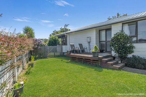 Photo of property in 10 Tawari Street, Inglewood, 4330