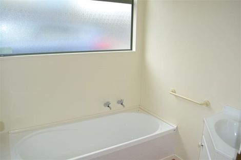 Photo of property in 68/2 Temple Crescent, Gleniti, Timaru, 7910