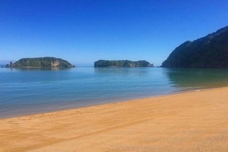 Photo of property in 8 Tata Heights, Tata Beach, Takaka, 7183