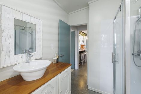 Photo of property in 42 Rangatira Drive, Mangakino, 3421