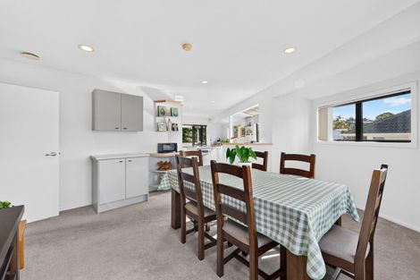 Photo of property in 2/51 Merani Street, Belmont, Auckland, 0622
