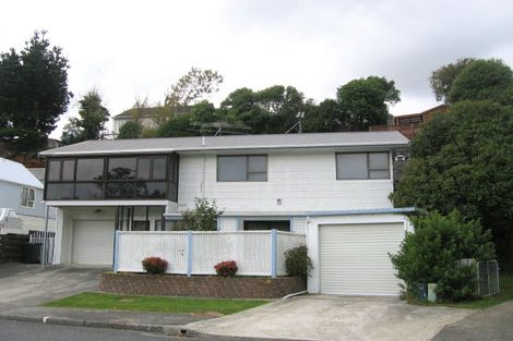 Photo of property in 77 Field Street, Silverstream, Upper Hutt, 5019