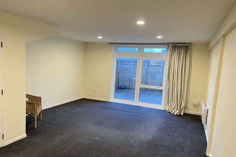 Photo of property in 31-41 Pirie Street, Mount Victoria, Wellington, 6011