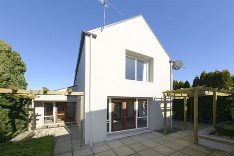 Photo of property in 30 Oakford Close, Riccarton, Christchurch, 8011