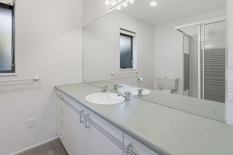 Photo of property in 8 Idesia Grove, Richmond, 7020