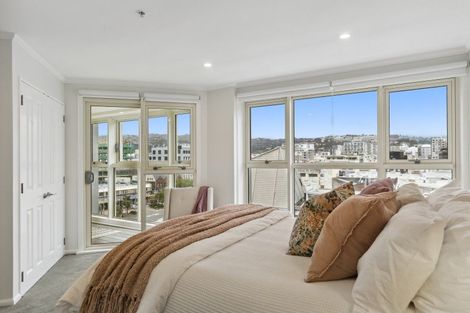 Photo of property in 7a/5 Kent Terrace, Mount Victoria, Wellington, 6011