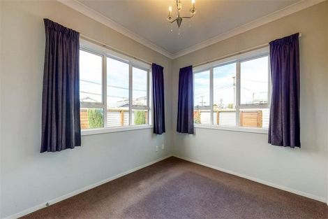 Photo of property in 30 South Street, Petone, Lower Hutt, 5012