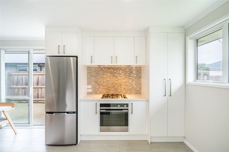 Photo of property in 8 Poulson Grove, Trentham, Upper Hutt, 5018