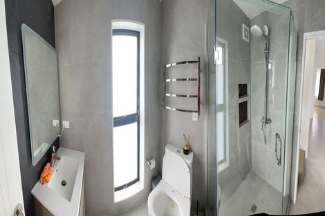 Photo of property in 8/14 Kerswill Place, Pakuranga, Auckland, 2010