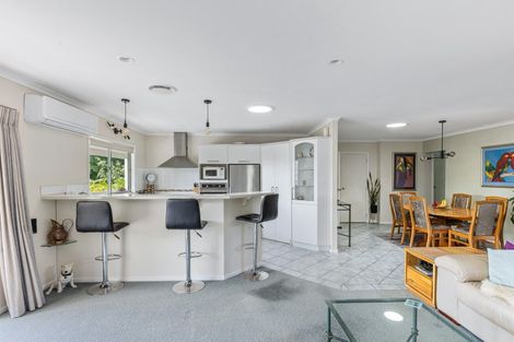 Photo of property in 41 Hammond Avenue, Hatfields Beach, Orewa, 0931