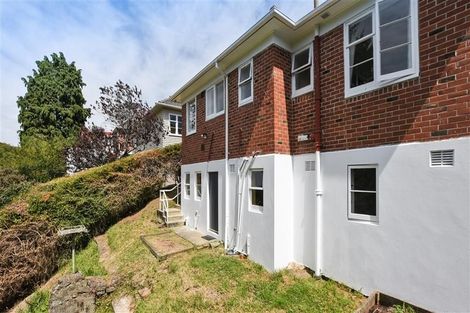 Photo of property in 8 Holyrood Avenue, Wakari, Dunedin, 9010