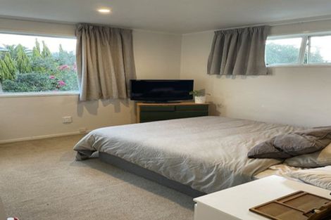 Photo of property in 1/281 Sunset Road, Sunnynook, Auckland, 0632