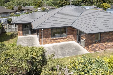 Photo of property in 4b Georgia Grove, Paraparaumu, 5032