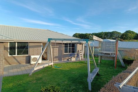 Photo of property in 3a Pipitea Place, Whalers Gate, New Plymouth, 4310