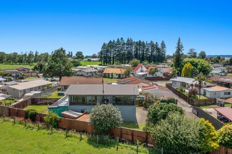 Photo of property in 18 Tawhara Place, Edgecumbe, 3120