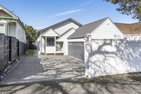 Photo of property in 32 Green Lane East, Remuera, Auckland, 1050