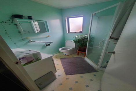 Photo of property in 98 Settlement Road, Papakura, 2110