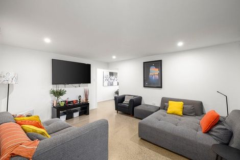 Photo of property in 5 Remutaka Lane, Carterton, 5713