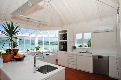 Photo of property in 53 Cressy Terrace, Lyttelton, 8082