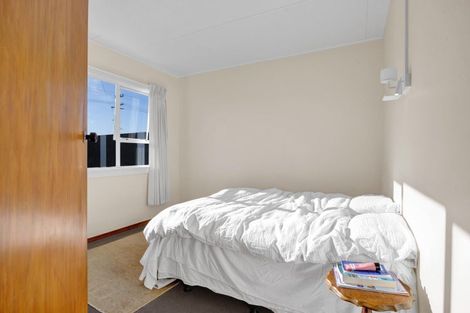 Photo of property in 62 Gisborne Terrace, Opunake, 4616