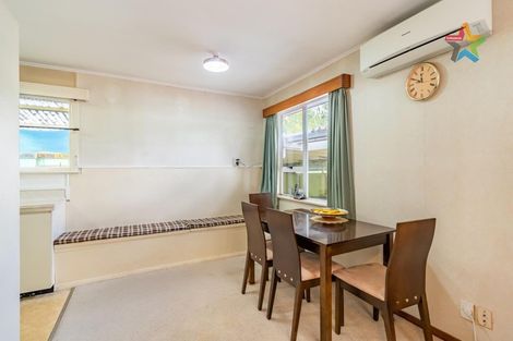 Photo of property in 5 Rawhiti Street, Stokes Valley, Lower Hutt, 5019