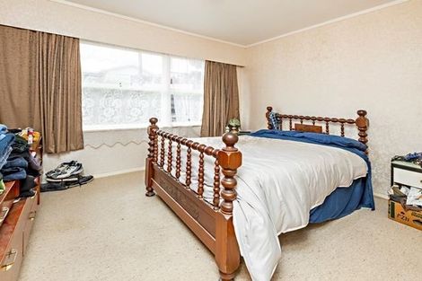 Photo of property in 2/18 Duke Street, Papakura, 2110