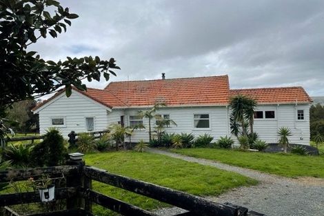 Photo of property in 237 Pahi Road, Pahi, Paparoa, 0571