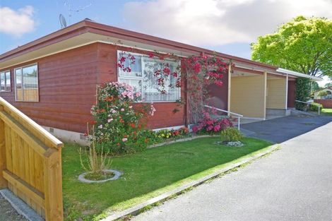 Photo of property in 668b Pioneer Highway, Highbury, Palmerston North, 4412