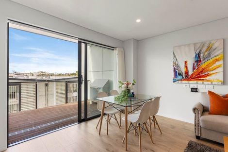 Photo of property in 421/3 Kaipiho Lane, Albany, Auckland, 0632