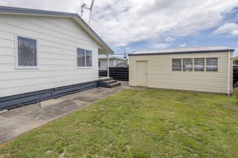 Photo of property in 13 Vogel Street, Levin, 5510