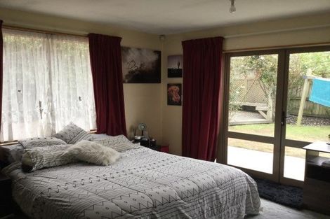 Photo of property in 52 Blue Gum Place, New Brighton, Christchurch, 8083