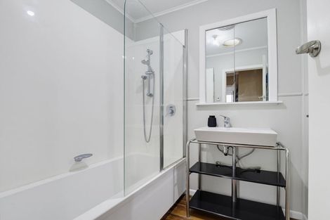 Photo of property in 28 Leeds Street, Milson, Palmerston North, 4414