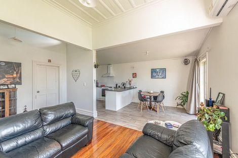 Photo of property in 19 Kelvin Street, Aramoho, Wanganui, 4500