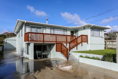 Photo of property in 22 Cowling Road, Hurdon, New Plymouth, 4310
