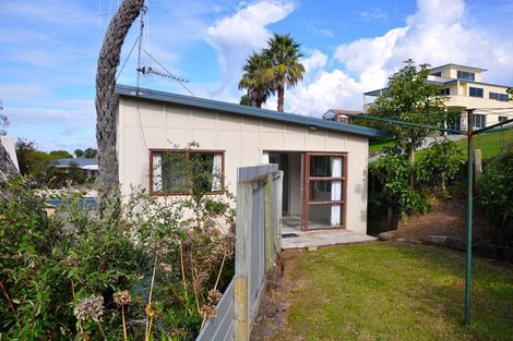 Photo of property in 23 Pohutukawa Drive, Athenree, Katikati, 3177