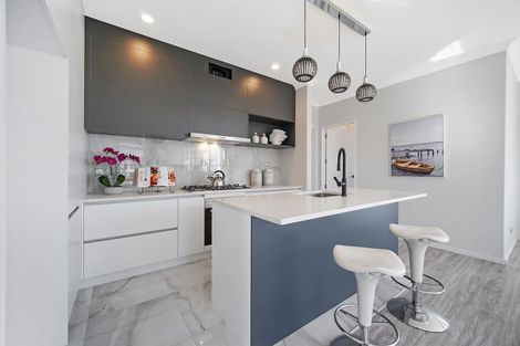 Photo of property in 78 Michael Bosher Way, Flat Bush, Auckland, 2019