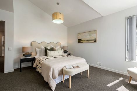 Photo of property in 12/3 Severn Street, Island Bay, Wellington, 6023