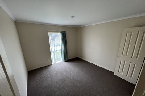 Photo of property in 25 Glenross Drive, Wattle Downs, Auckland, 2103