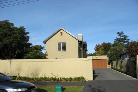Photo of property in 16 Chilcombe Street, Ilam, Christchurch, 8041