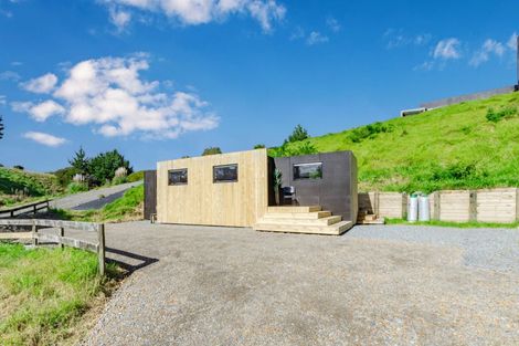 Photo of property in 22 Flaxmere Street, Waikanae Beach, Waikanae, 5036