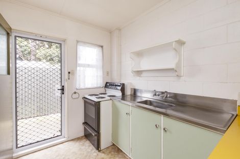 Photo of property in 2/364 Featherston Street, Palmerston North, 4414