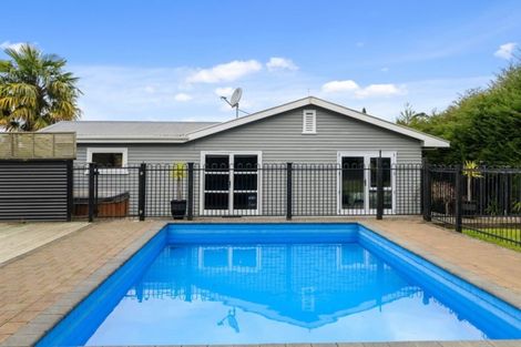 Photo of property in 1 Wharepaina Crescent, Springfield, Rotorua, 3015