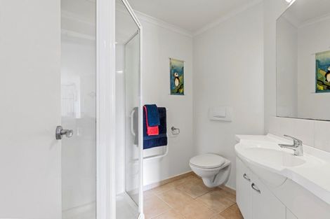 Photo of property in Salisbury Crown, 5/7 Salisbury Avenue, Mount Maunganui, 3116