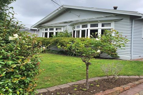 Photo of property in 21 Riverside Drive, Waiwhetu, Lower Hutt, 5010