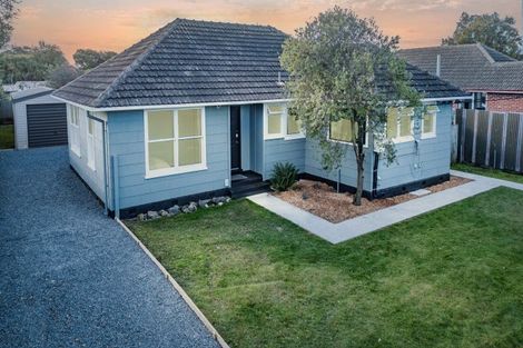Photo of property in 17 Doreen Street, Aranui, Christchurch, 8061
