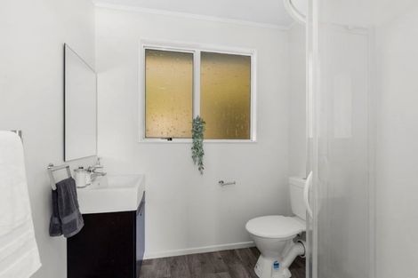 Photo of property in 17 Willis Grove, Wainuiomata, Lower Hutt, 5014