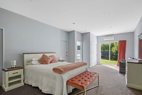 Photo of property in 27 Pisa Moorings Road, Mount Pisa, Cromwell, 9383